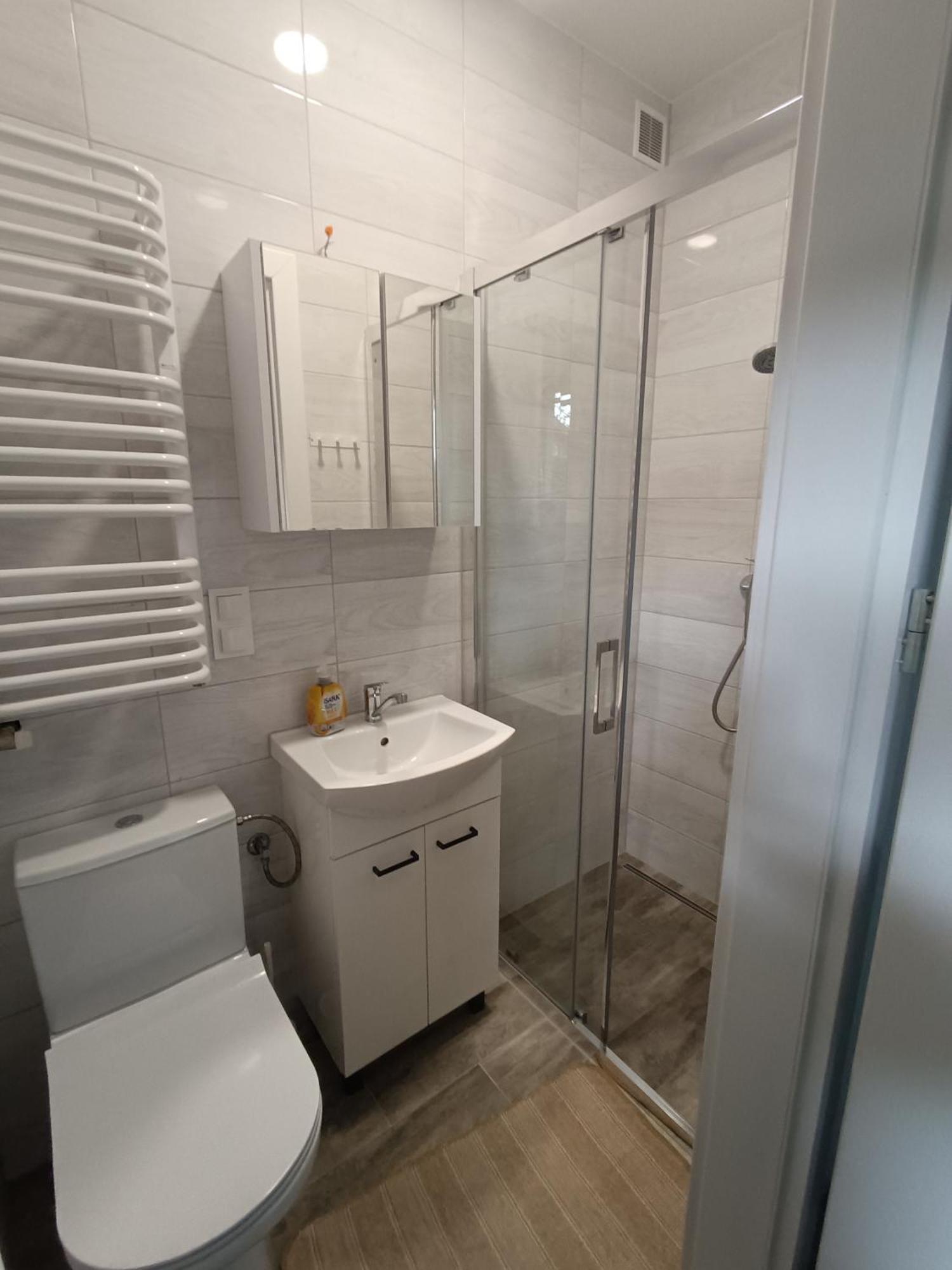 Stas-Przy Szkole Nr3 W Skawie Skawa Номер фото